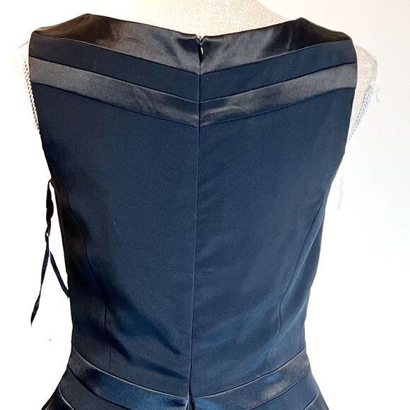 NWT Jones New York Stunning Black Formal Long Maxi Dress Satin Trim Women Size 4 - Picture 8 of 10